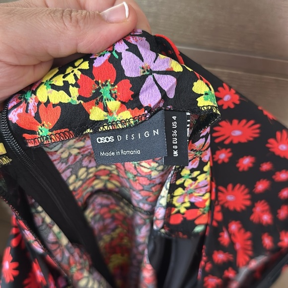 ASOS DESIGN Maternity Satin Sweetheart Neck Maxi Dress Floral Print - Picture 7 of 7